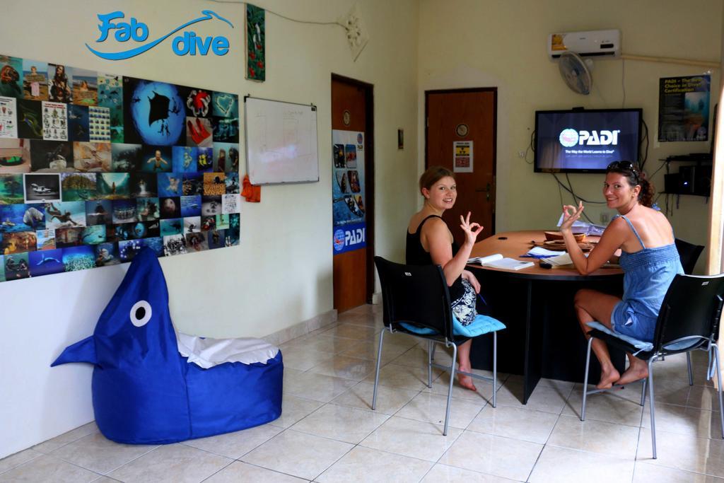 Bali Fab Dive Center Hostel Amed Buitenkant foto